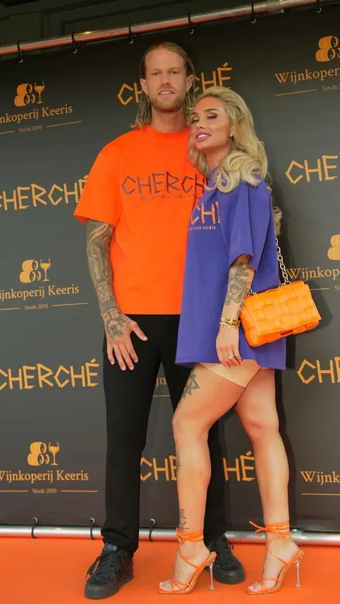 Cherché / Op de loper