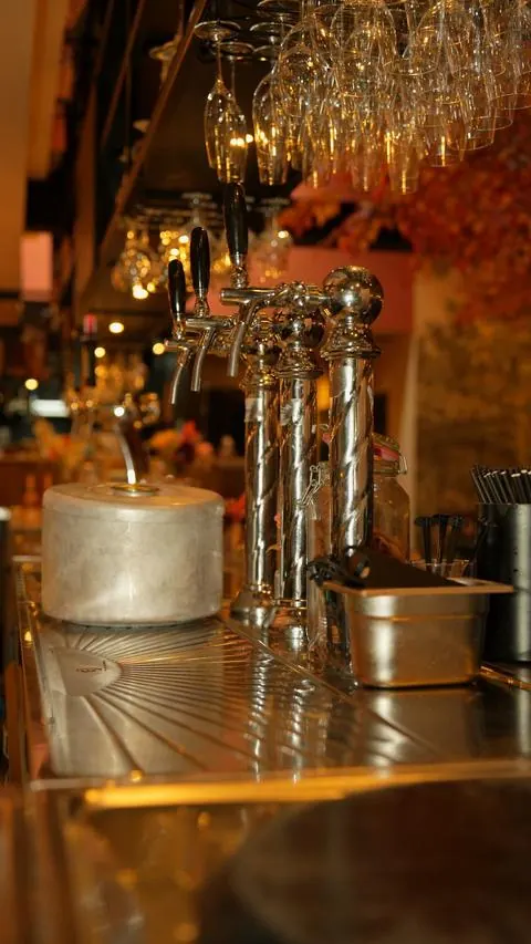 Cherché / De bar